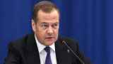 Медведев пообещал ядерный удар по европейским столицам в случае отправки войск в Украину